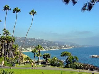 800px-Laguna_Beach