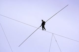 Highwire-tightrope-glasgow-86595-h