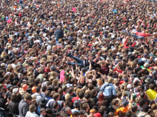 Rockamring_crowd_968605_h