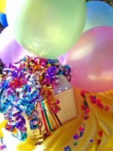 Birthday_party_celebration_261267_l